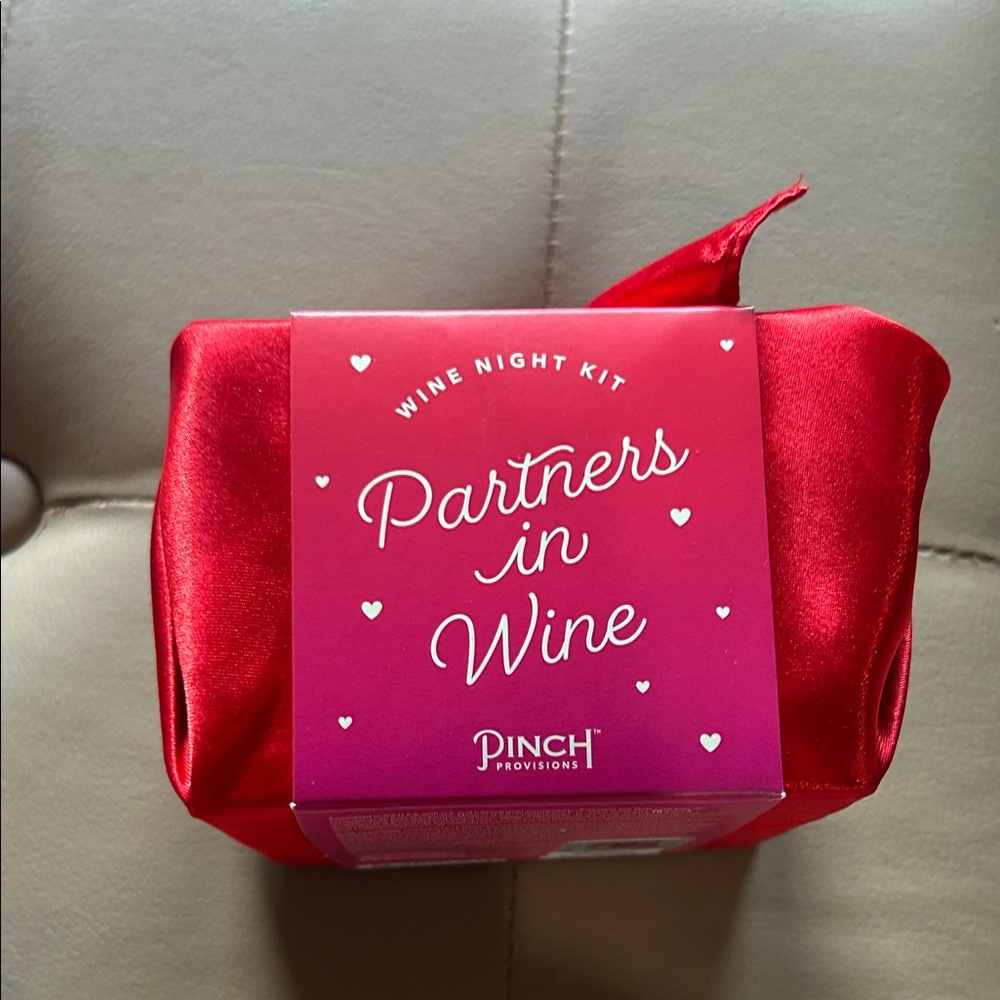 Red Wine Night Set